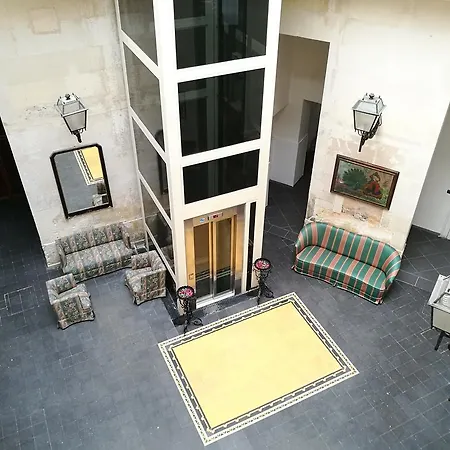 Palazzo Giaraca מלון סירקוזה