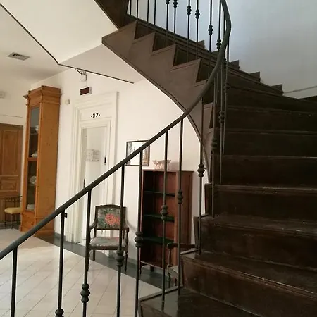 Palazzo Giaraca 3*